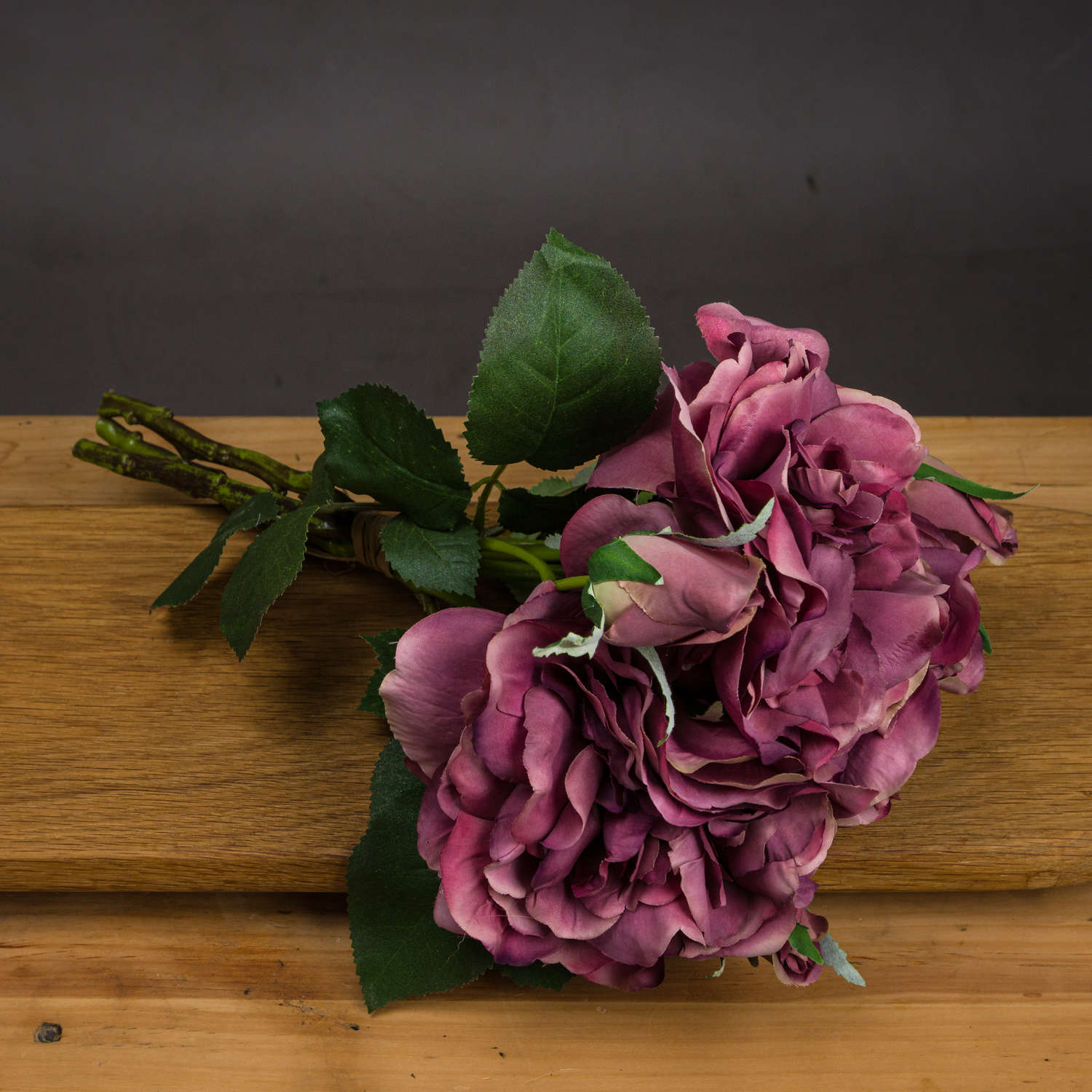 Dusty Pink Short Stem Rose Bouquet - hus & co.