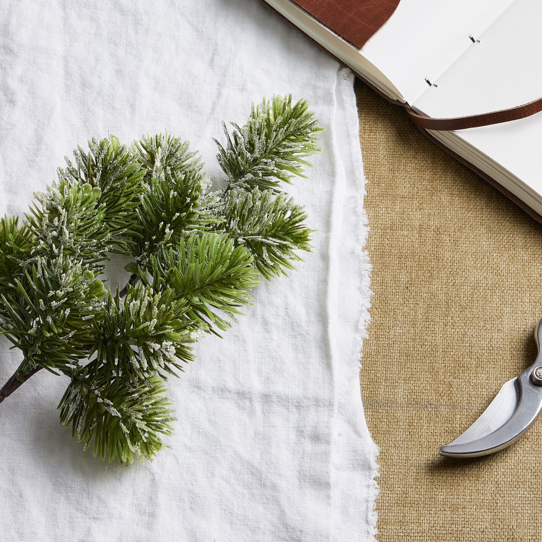 Frosted Pine Single Stem - hus & co.