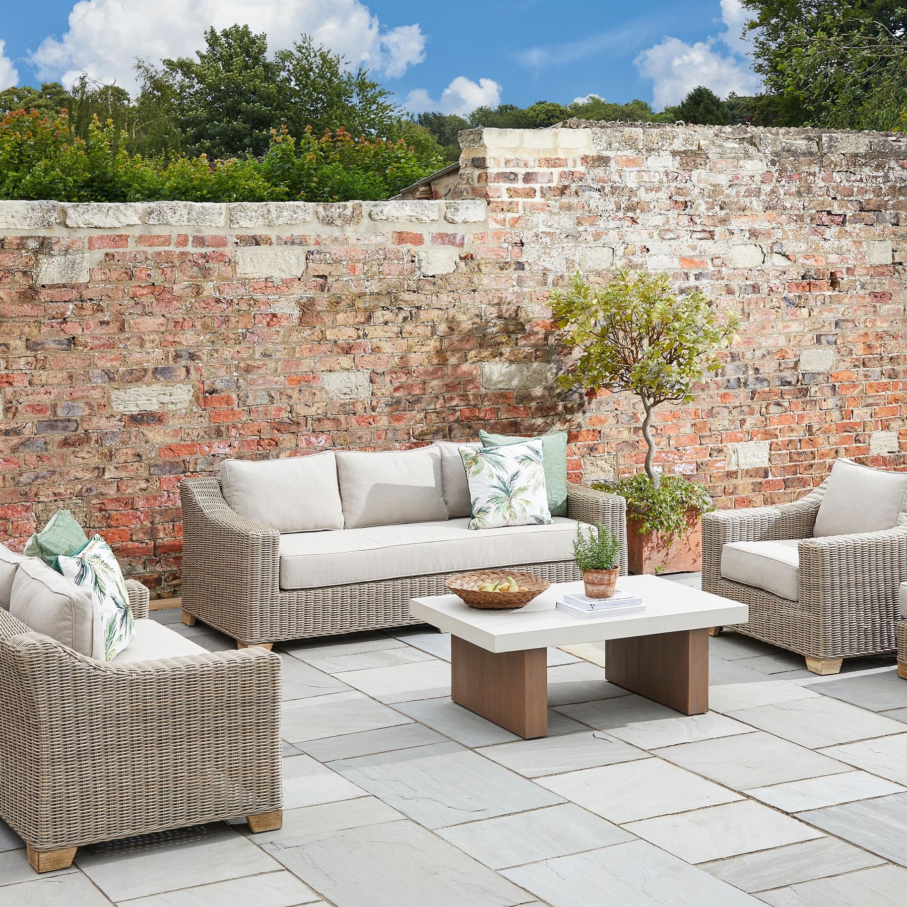 Capri Collection Outdoor Three Seater Sofa - HUS & CO.