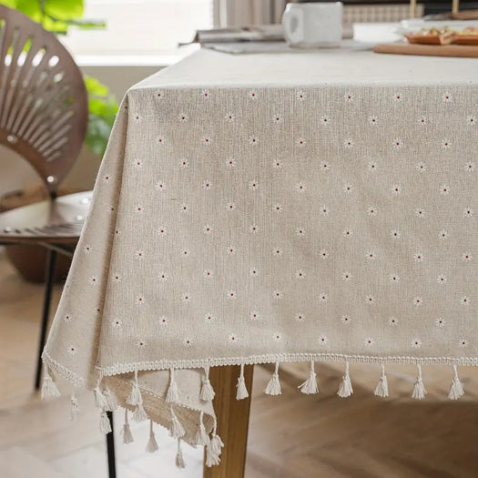 Farmhouse Linen Chrysanthemum Tablecloth - HUS & CO.